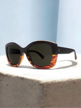 Electric California Polarized Women’s Large Sunglasses